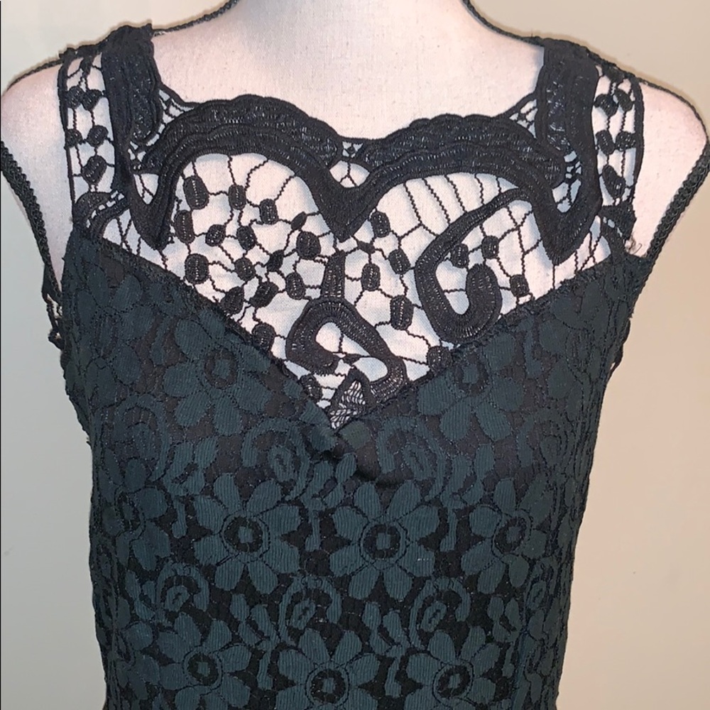 Black Stretch Lace Front Lined Backless Romper - Picture 2 of 8
